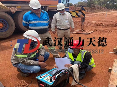 烏拉圭互感（gǎn）器綜合特性測試儀試（shì）驗現場