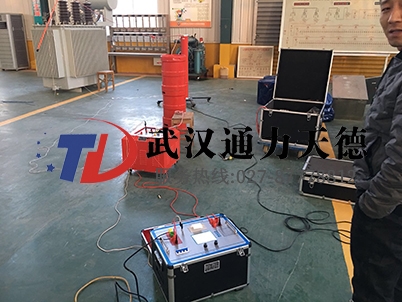 山東菏澤供（gòng）電局串聯諧振耐壓試驗現場